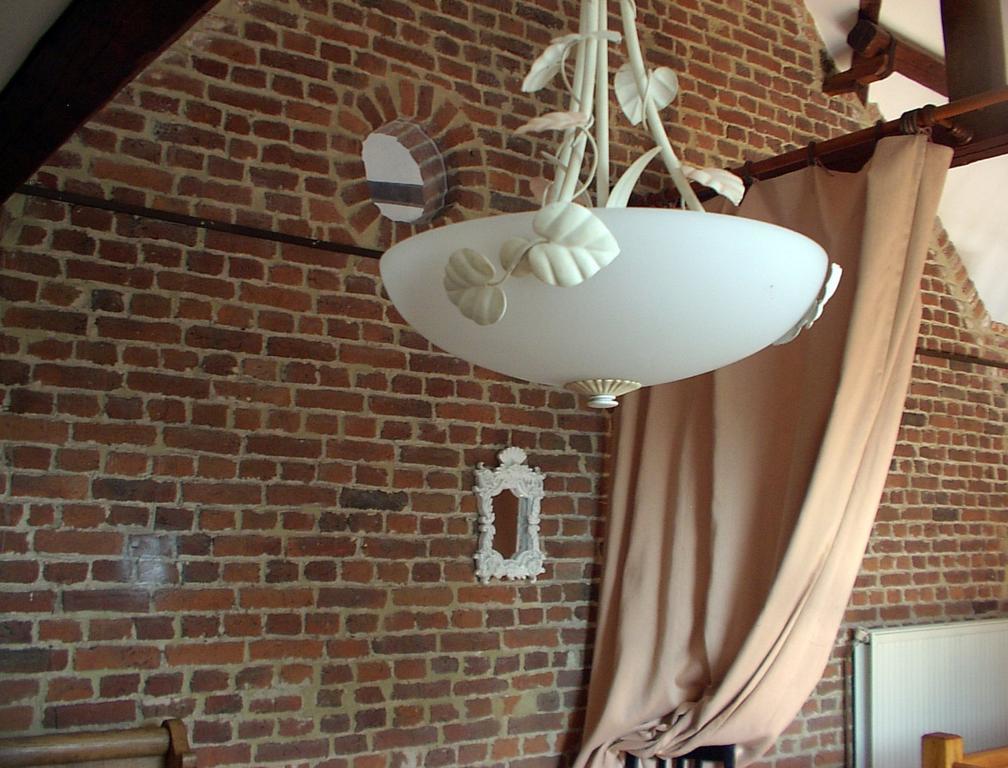 La Mezzanine Hotel Amfroipret Phòng bức ảnh
